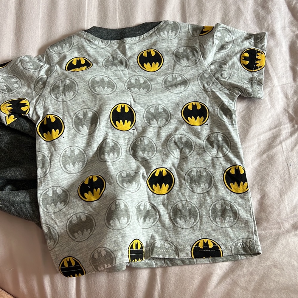 Batman - Picture 3 of 5